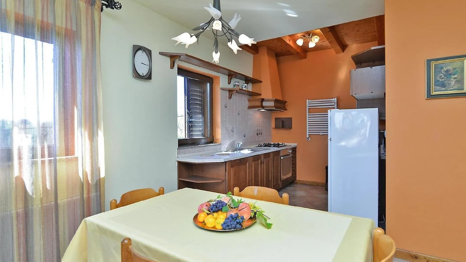 Apartment Ferienwohnung Fuer 4 Personen Ca 65 Qm In Rovinj, Istrien Istrische Riviera